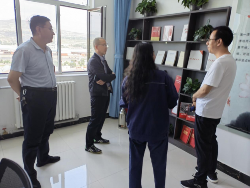 西寧市紀委對物產工投公司廉潔文化進企業(yè)示范點建設工作開展驗收