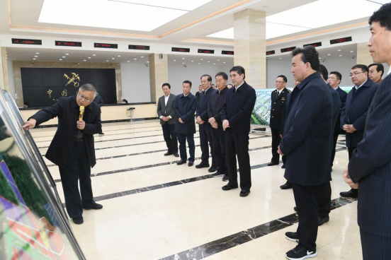 省委書記王建軍、省長(zhǎng)劉寧視察曹家堡保稅物流園運(yùn)營(yíng)情況