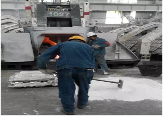 加強法治觀念、保障安全生產(chǎn)  嚴抓細管助推電解鋁安全生產(chǎn)新局面