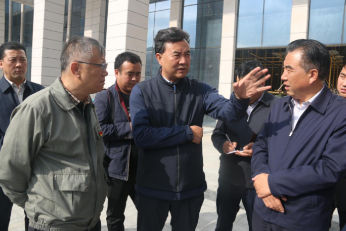 省人大常委會(huì)副主任、海東市委書記鳥成云專題調(diào)研曹家堡保稅物流園