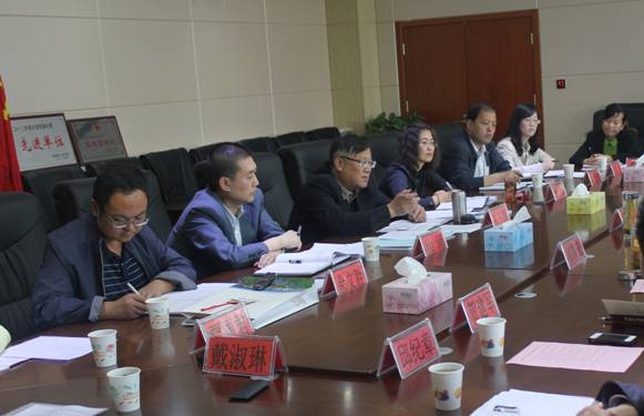 協(xié)調(diào)對接，有序推進保稅物流中心項目建設(shè)